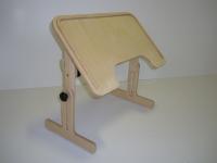 Напольный столик с регулируемым углом наклона столешницы